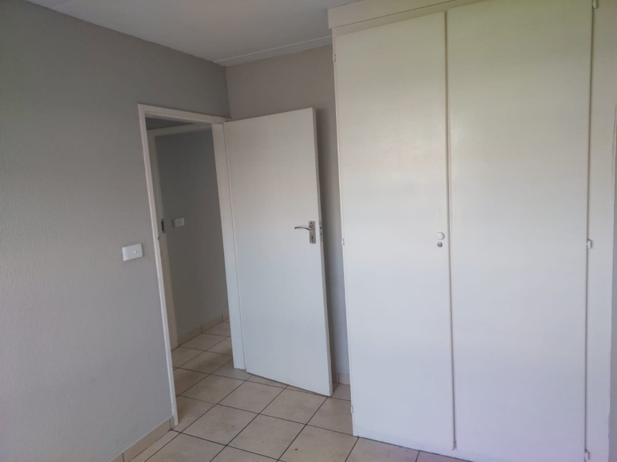 To Let 2 Bedroom Property for Rent in Impala Park Gauteng