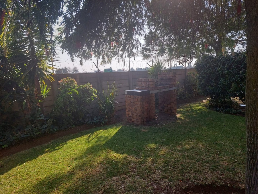 To Let 2 Bedroom Property for Rent in Impala Park Gauteng