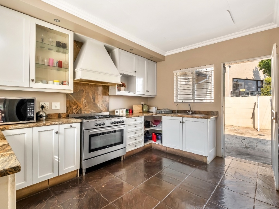 To Let 4 Bedroom Property for Rent in New Brighton Gauteng