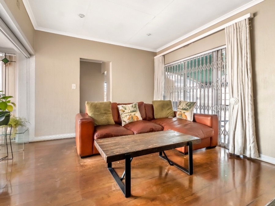 To Let 4 Bedroom Property for Rent in New Brighton Gauteng