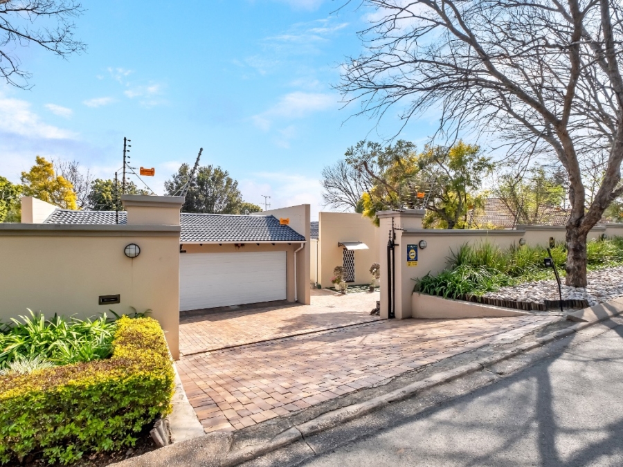 To Let 4 Bedroom Property for Rent in New Brighton Gauteng