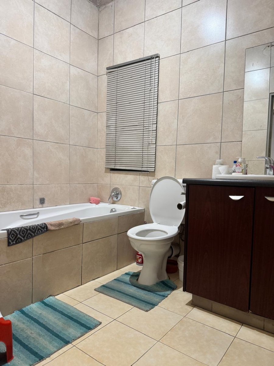 To Let 2 Bedroom Property for Rent in Carlswald Gauteng