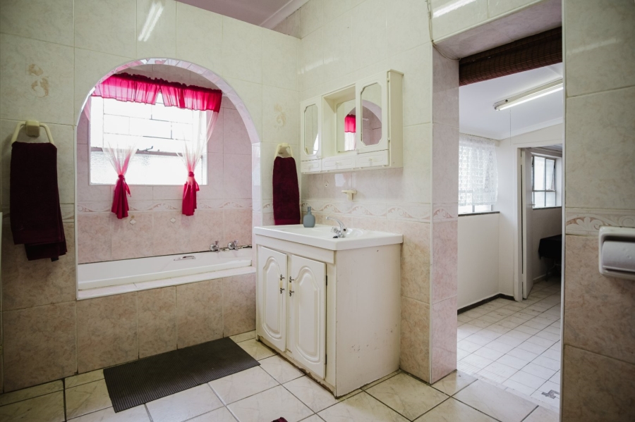 4 Bedroom Property for Sale in Elsburg Gauteng