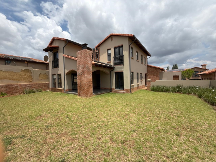3 Bedroom Property for Sale in Avianto Estates Gauteng