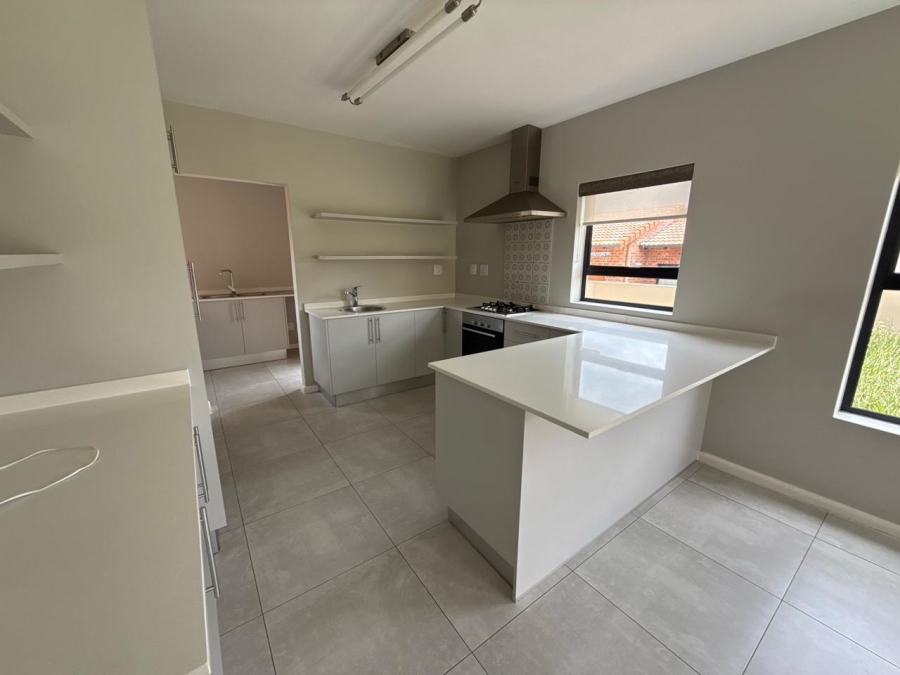 3 Bedroom Property for Sale in Avianto Estates Gauteng