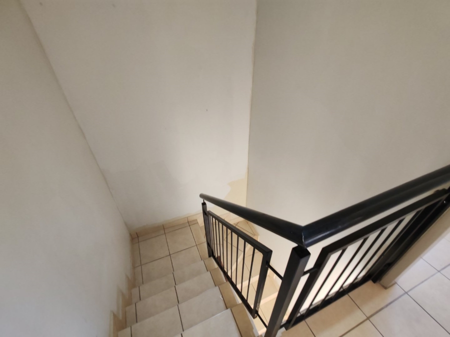 3 Bedroom Property for Sale in Annlin Gauteng