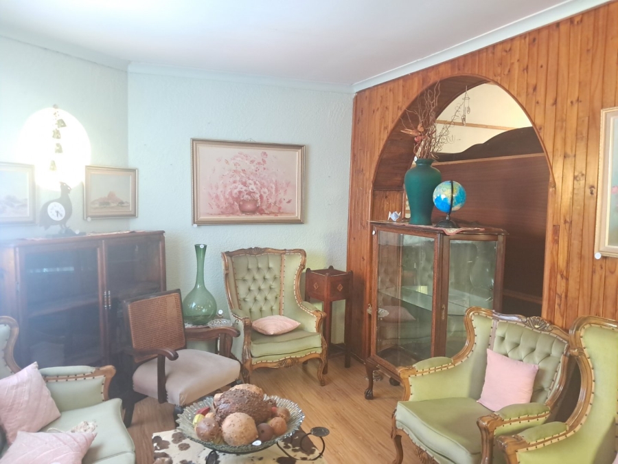  Bedroom Property for Sale in Newlands Gauteng