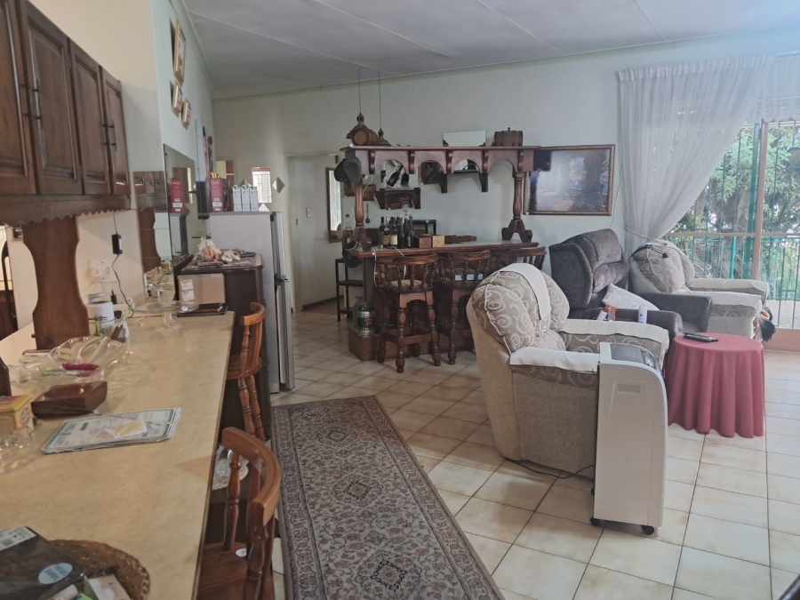  Bedroom Property for Sale in Newlands Gauteng