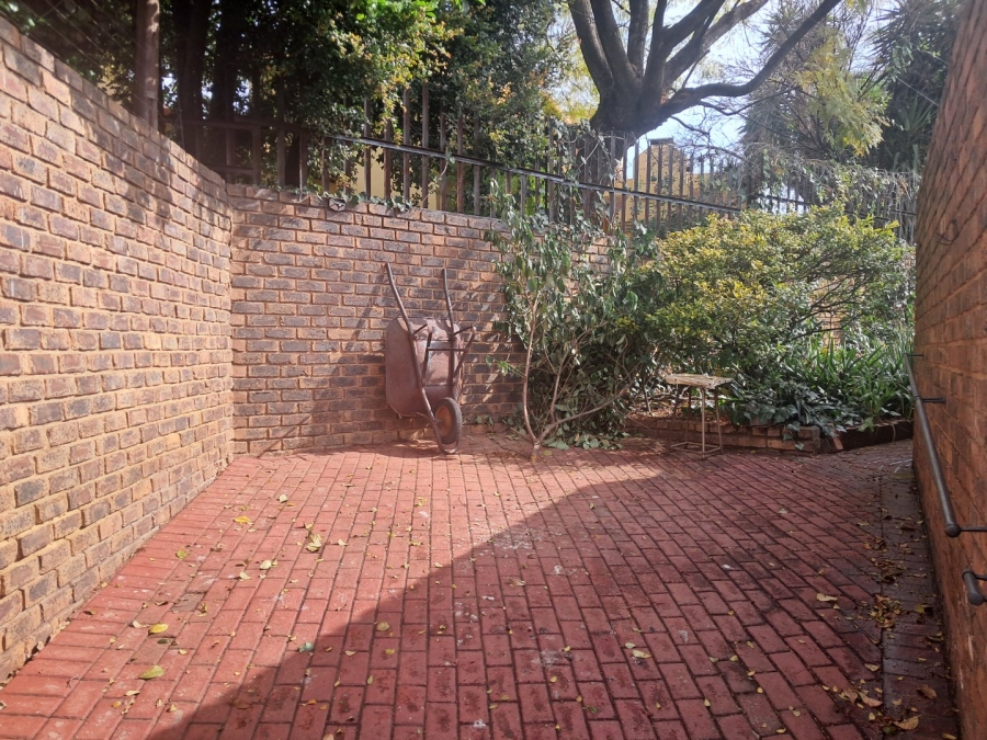  Bedroom Property for Sale in Newlands Gauteng