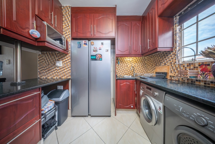 2 Bedroom Property for Sale in Eden Glen Gauteng