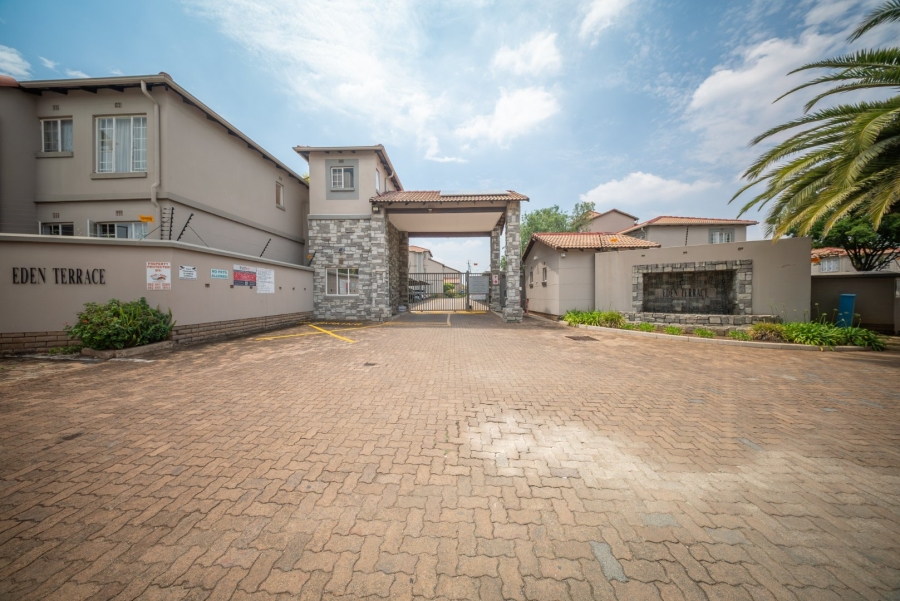 2 Bedroom Property for Sale in Eden Glen Gauteng