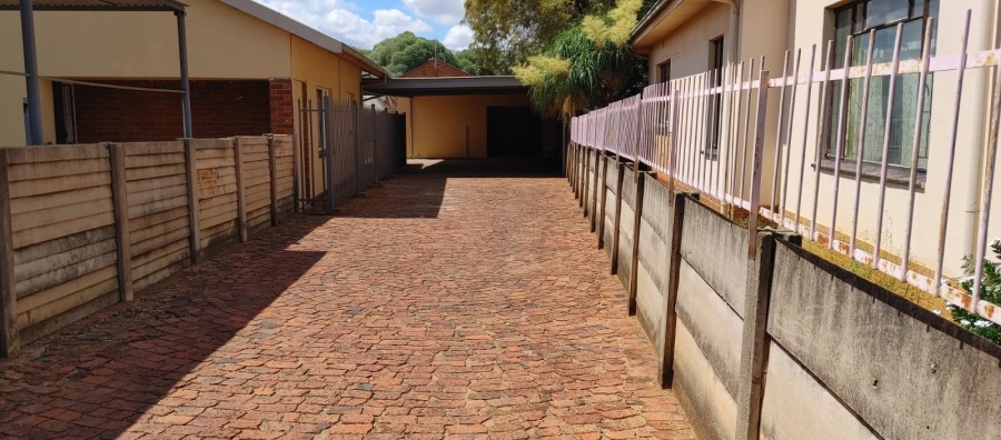 3 Bedroom Property for Sale in Pretoria North Gauteng