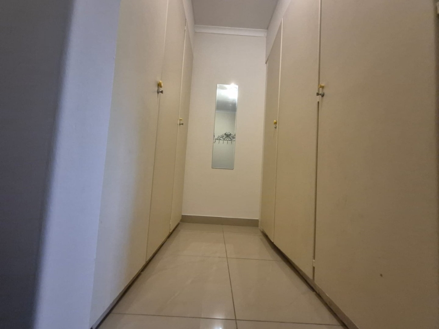 To Let 4 Bedroom Property for Rent in Valhalla Gauteng