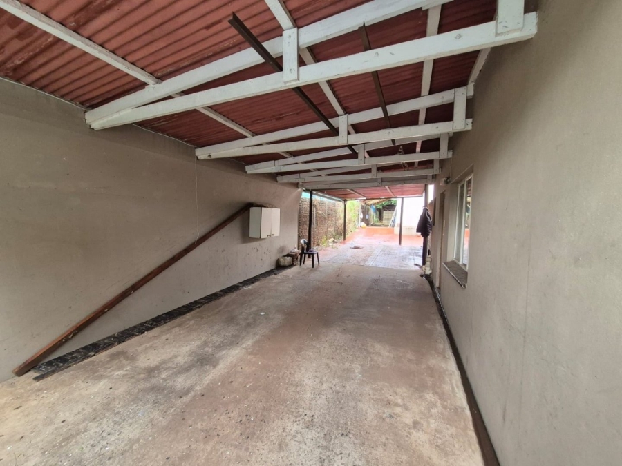 To Let 4 Bedroom Property for Rent in Valhalla Gauteng