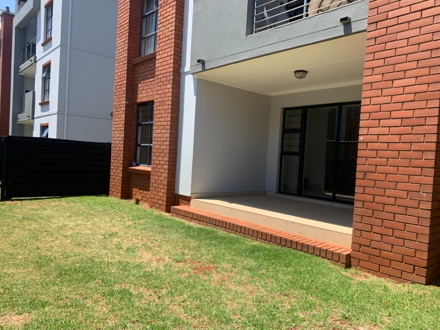 To Let 3 Bedroom Property for Rent in Glen Marais Gauteng