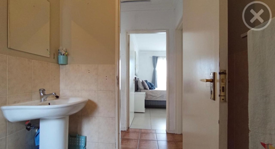 To Let  Bedroom Property for Rent in Greenstone Hill Gauteng