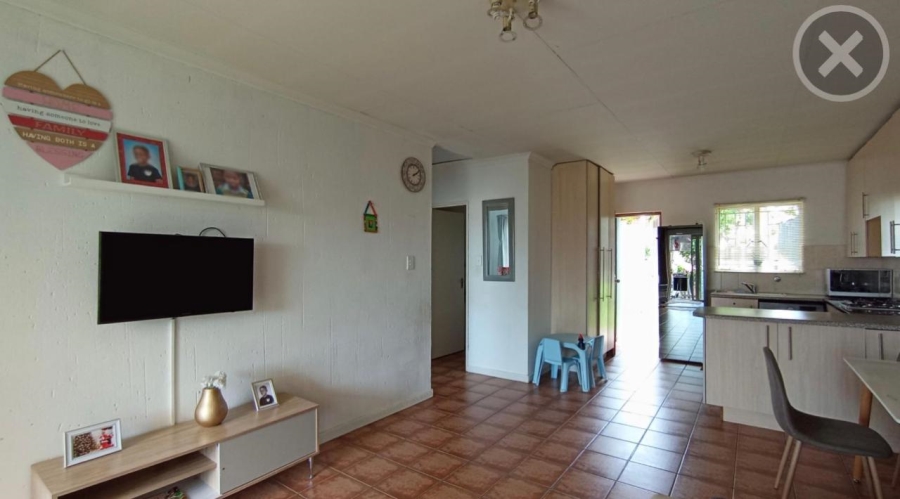 To Let  Bedroom Property for Rent in Greenstone Hill Gauteng