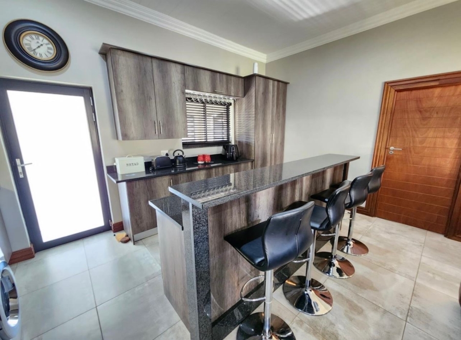 To Let 2 Bedroom Property for Rent in The Hills Game Reserve Estate Gauteng