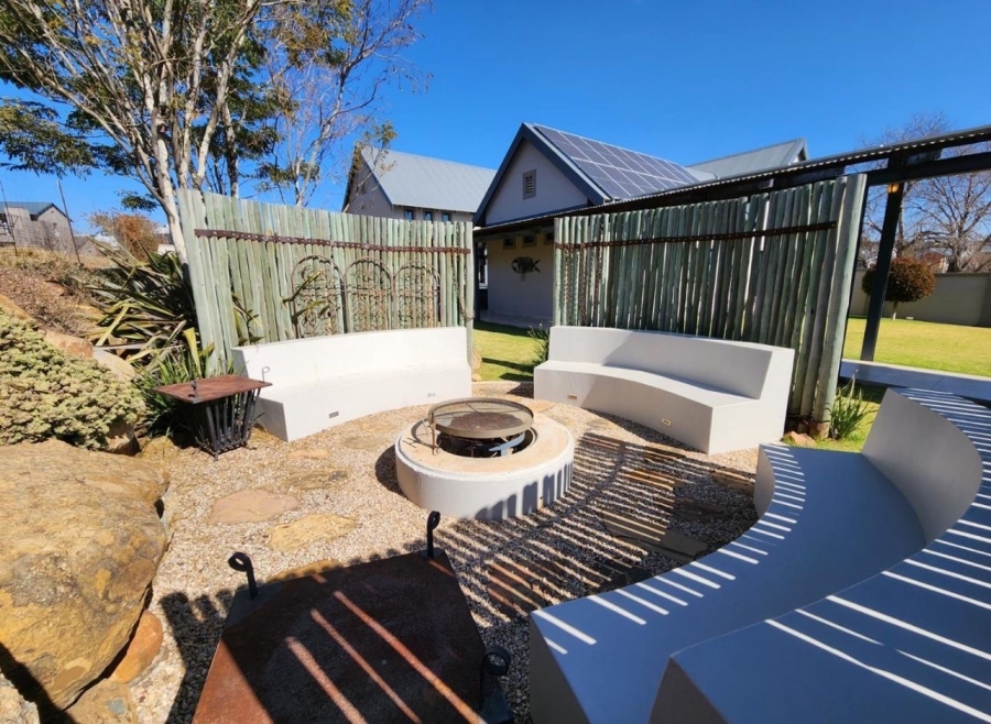 To Let 2 Bedroom Property for Rent in The Hills Game Reserve Estate Gauteng