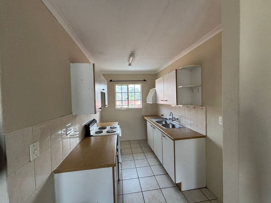 2 Bedroom Property for Sale in Beyers Park Gauteng