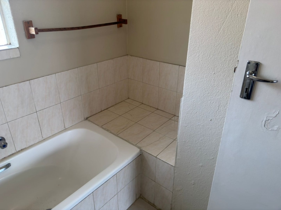 2 Bedroom Property for Sale in Beyers Park Gauteng