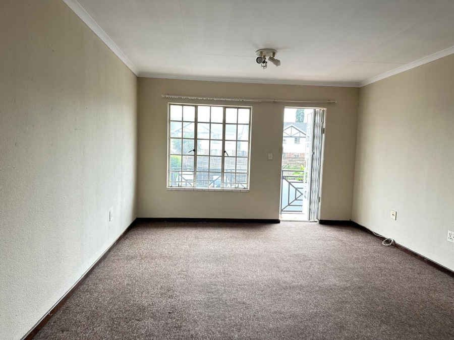 To Let 2 Bedroom Property for Rent in Beyers Park Gauteng