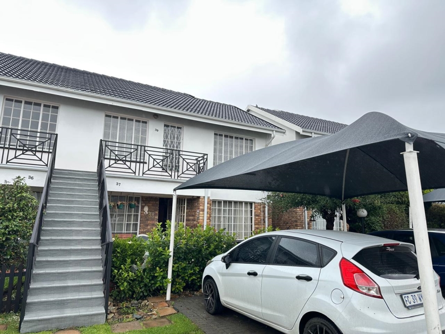 To Let 2 Bedroom Property for Rent in Beyers Park Gauteng