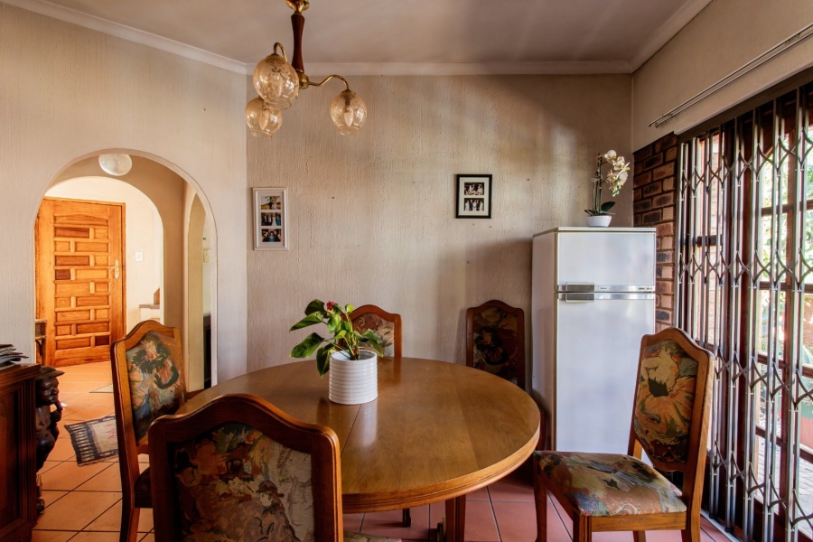 4 Bedroom Property for Sale in Zwartkop Gauteng