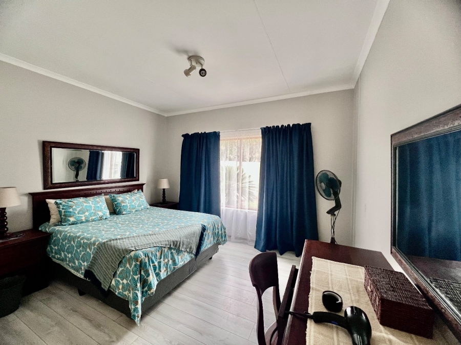 To Let 2 Bedroom Property for Rent in Silver Lakes Golf Estate Gauteng