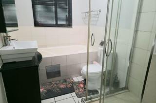 2 Bedroom Property for Sale in Noordwyk Gauteng