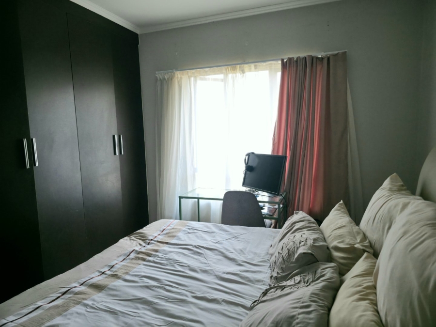 2 Bedroom Property for Sale in Noordwyk Gauteng