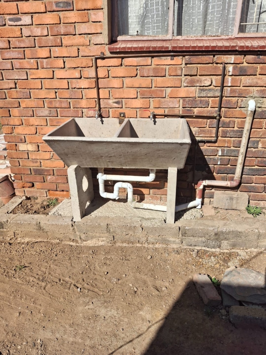 2 Bedroom Property for Sale in Sebokeng Zone 10 Gauteng