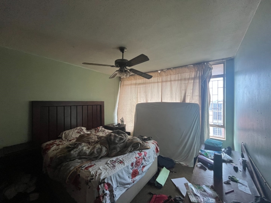 2 Bedroom Property for Sale in Gezina Gauteng