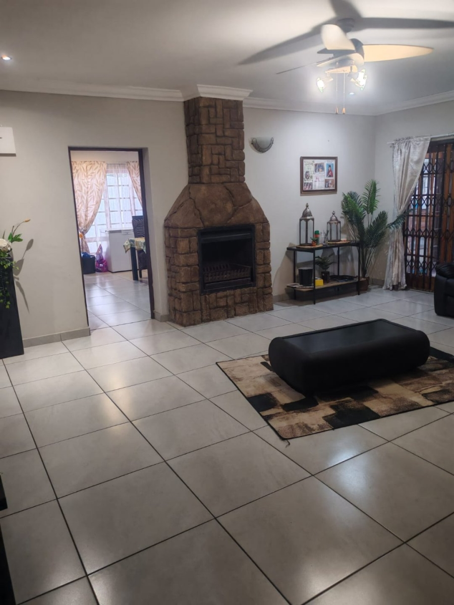 4 Bedroom Property for Sale in Rynfield Gauteng