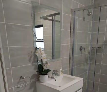 To Let  Bedroom Property for Rent in Waterfall Gauteng