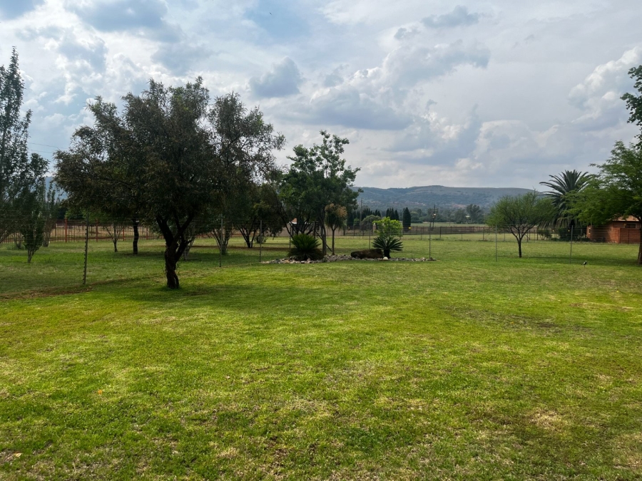 4 Bedroom Property for Sale in Zandfontein AH Gauteng