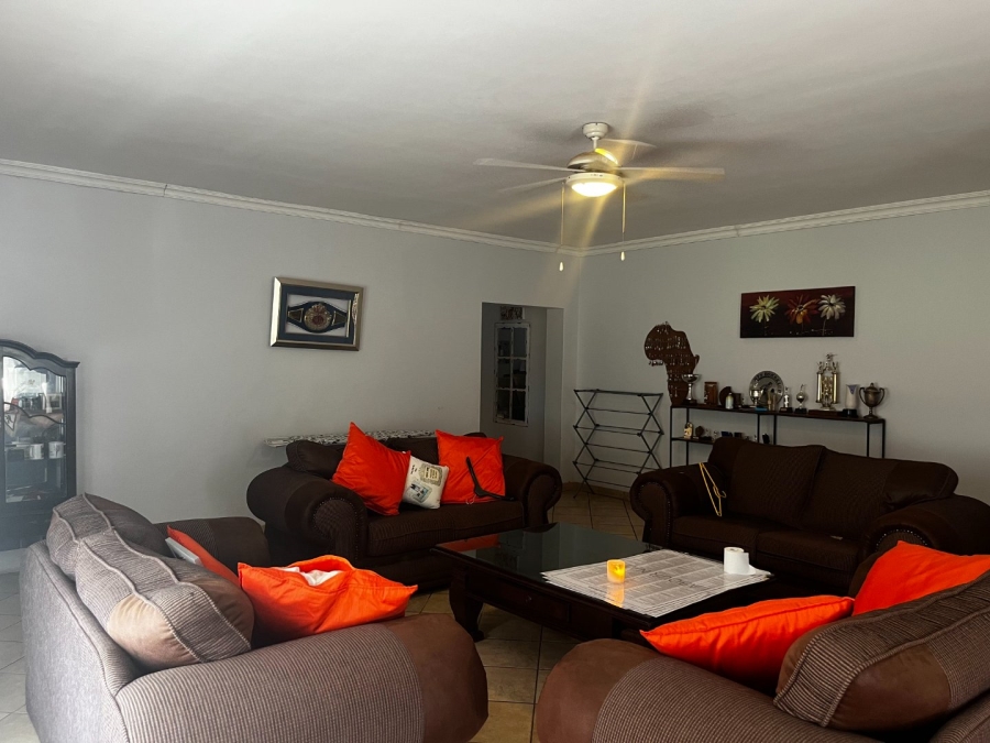 4 Bedroom Property for Sale in Zandfontein AH Gauteng