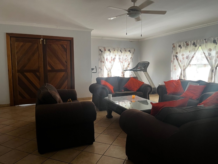 4 Bedroom Property for Sale in Zandfontein AH Gauteng