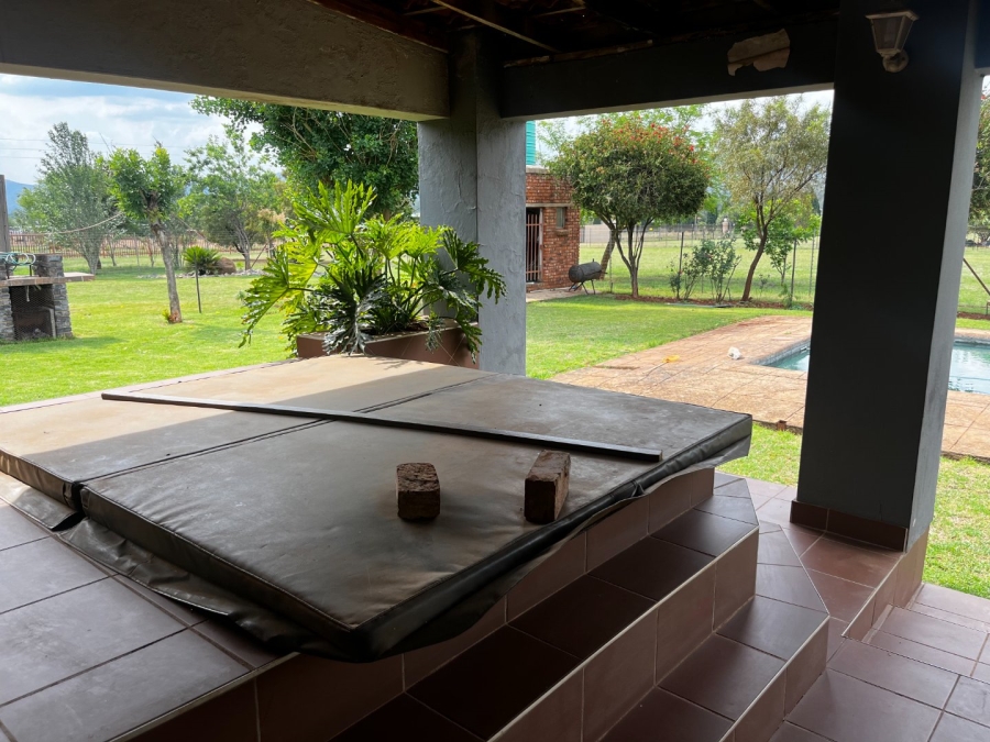 4 Bedroom Property for Sale in Zandfontein AH Gauteng