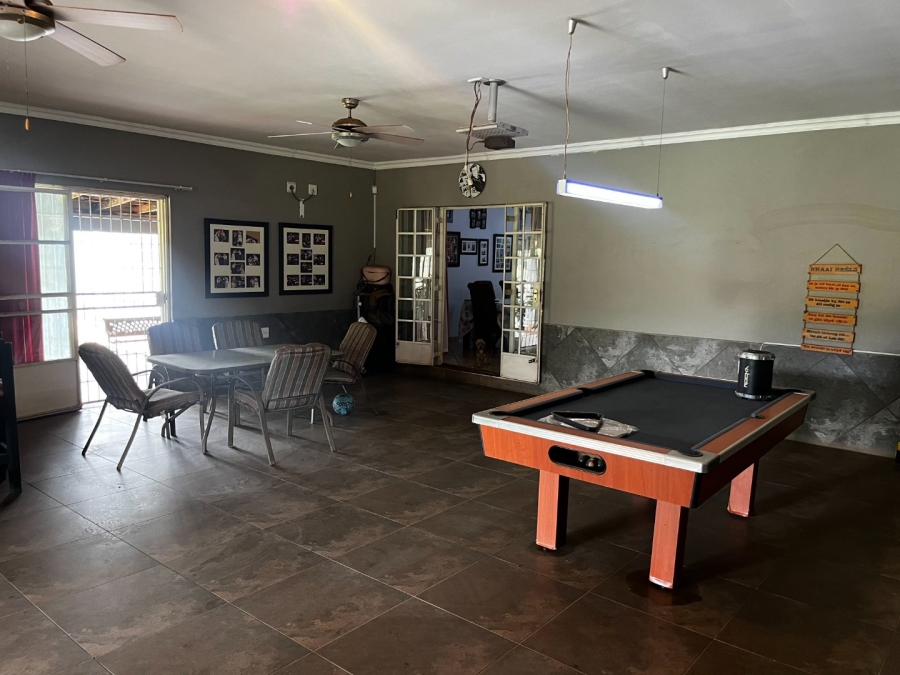 4 Bedroom Property for Sale in Zandfontein AH Gauteng