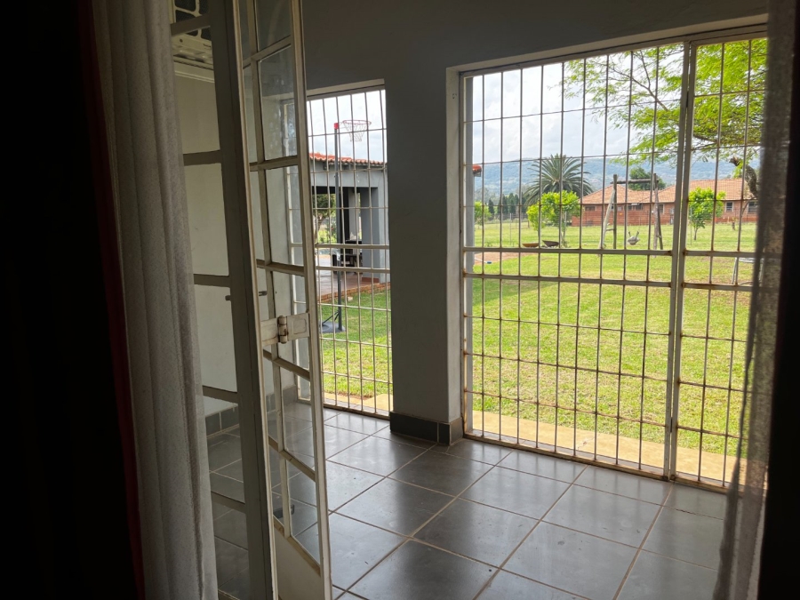 4 Bedroom Property for Sale in Zandfontein AH Gauteng