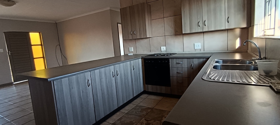 3 Bedroom Property for Sale in Riversdale Gauteng