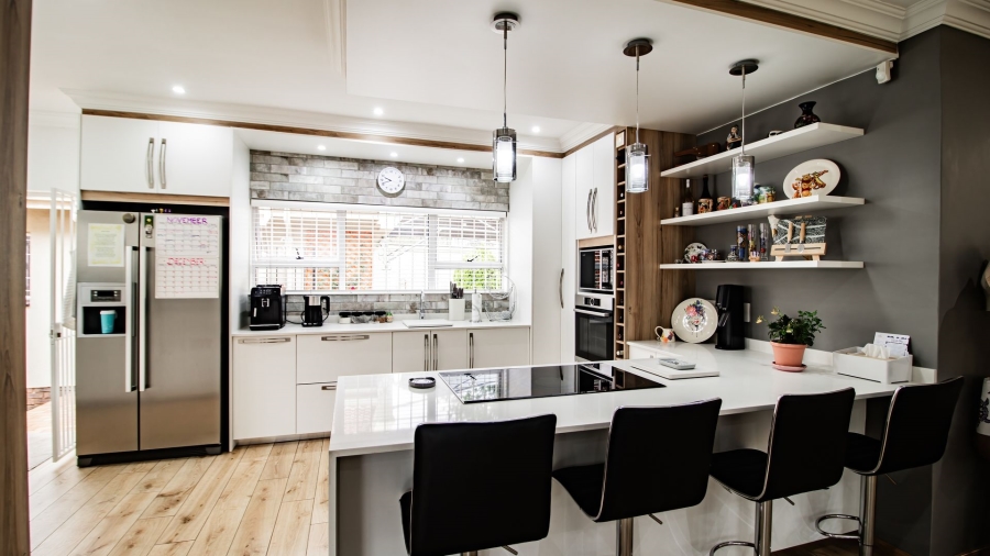 4 Bedroom Property for Sale in Bedfordview Gauteng