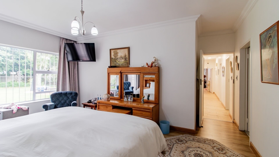 4 Bedroom Property for Sale in Bedfordview Gauteng