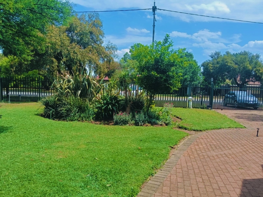 3 Bedroom Property for Sale in Ferryvale Gauteng