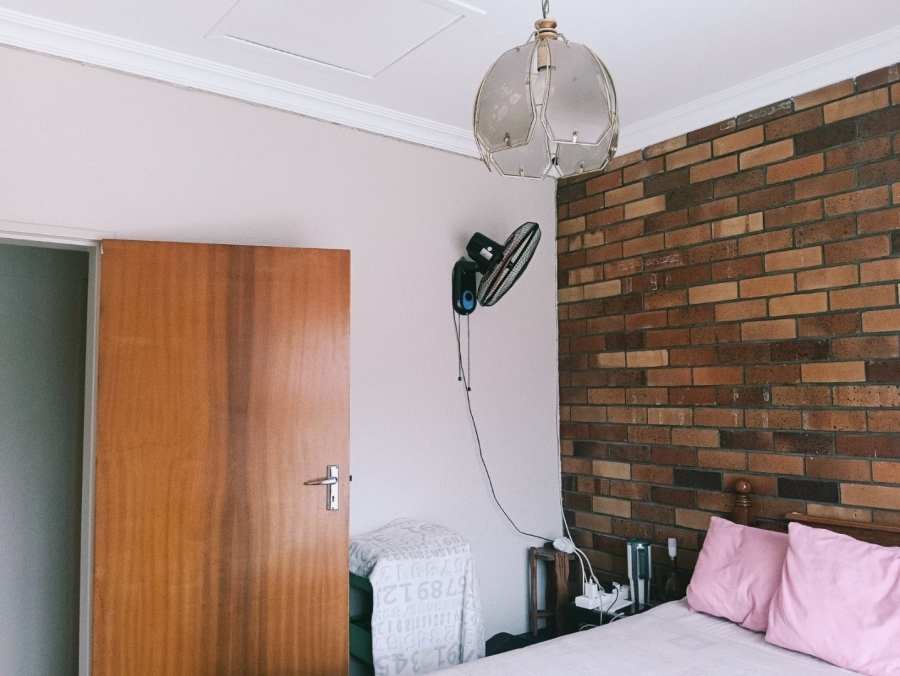 3 Bedroom Property for Sale in Ferryvale Gauteng