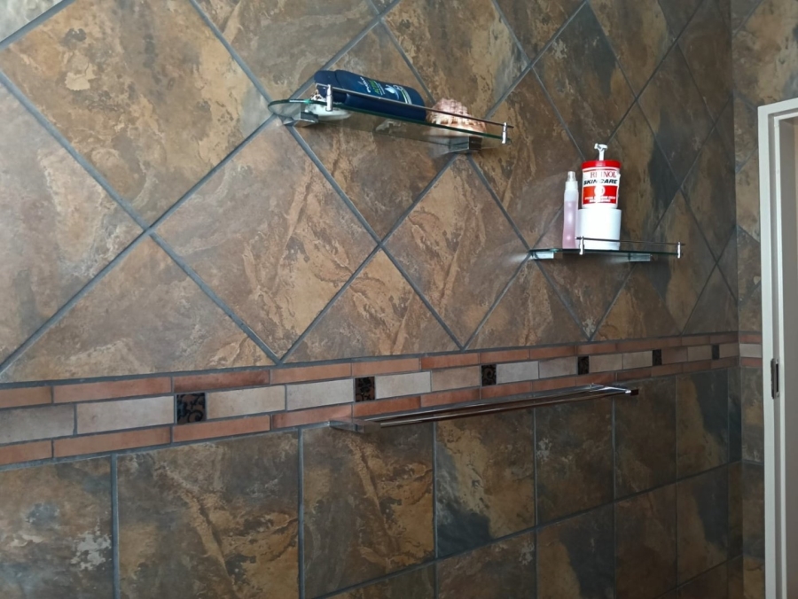 3 Bedroom Property for Sale in Ferryvale Gauteng