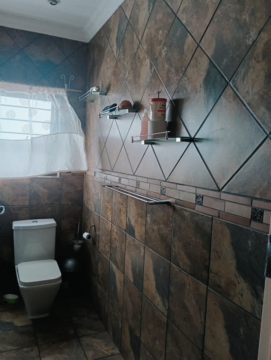 3 Bedroom Property for Sale in Ferryvale Gauteng