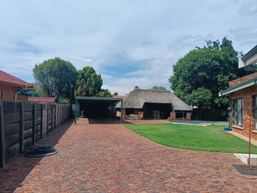 3 Bedroom Property for Sale in Ferryvale Gauteng
