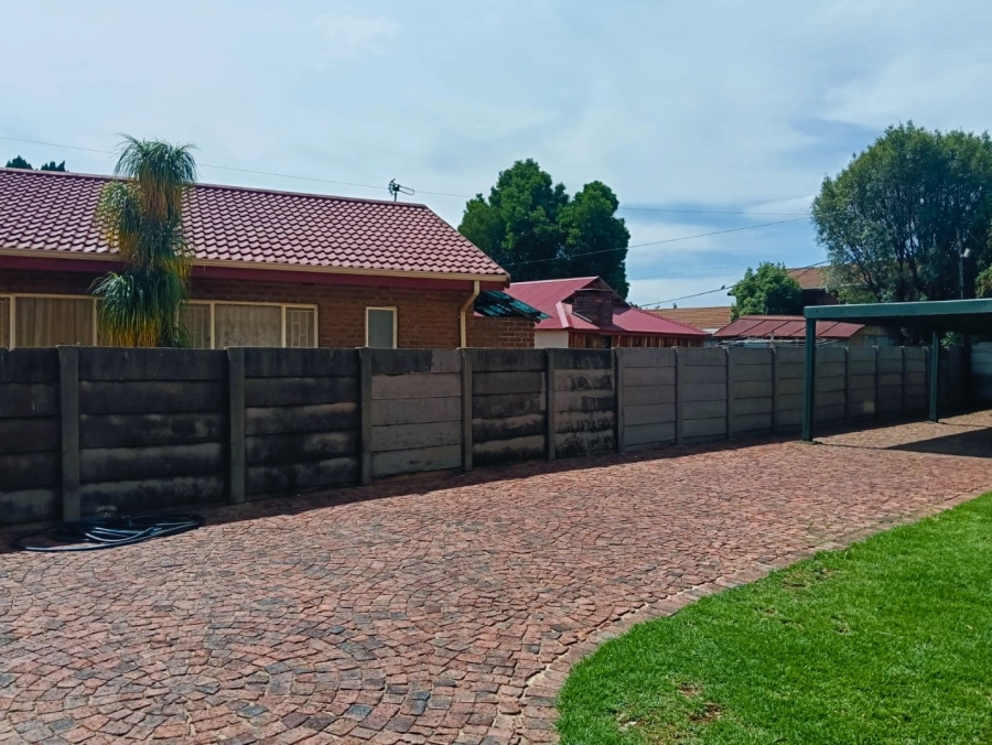 3 Bedroom Property for Sale in Ferryvale Gauteng
